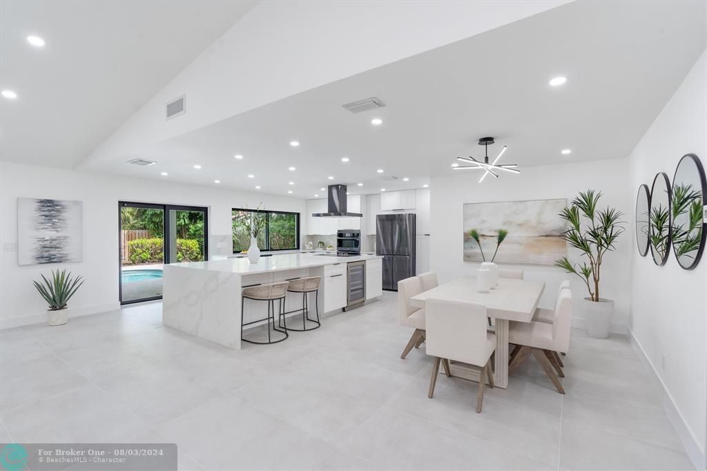 Recently Sold: $1,650,000 (4 beds, 3 baths, 2392 Square Feet)