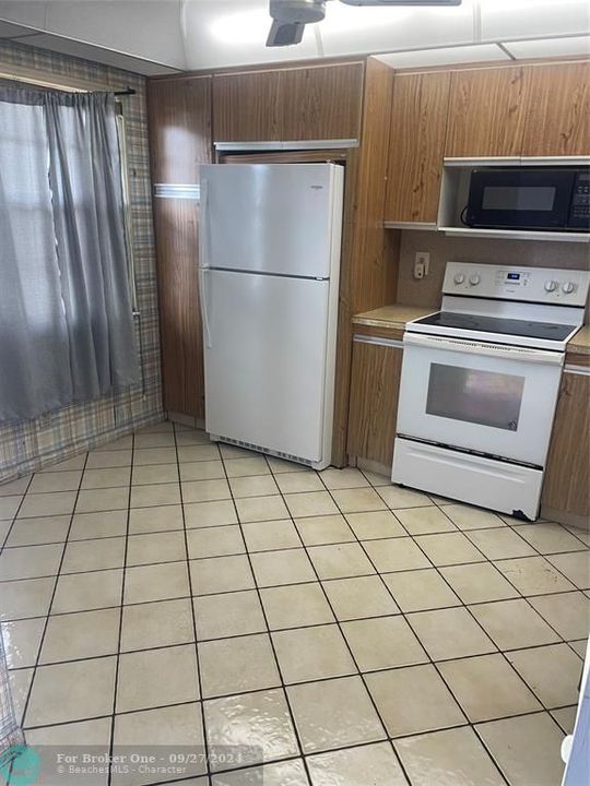 Activo con contrato: $119,999 (2 camas, 2 baños, 1162 Pies cuadrados)