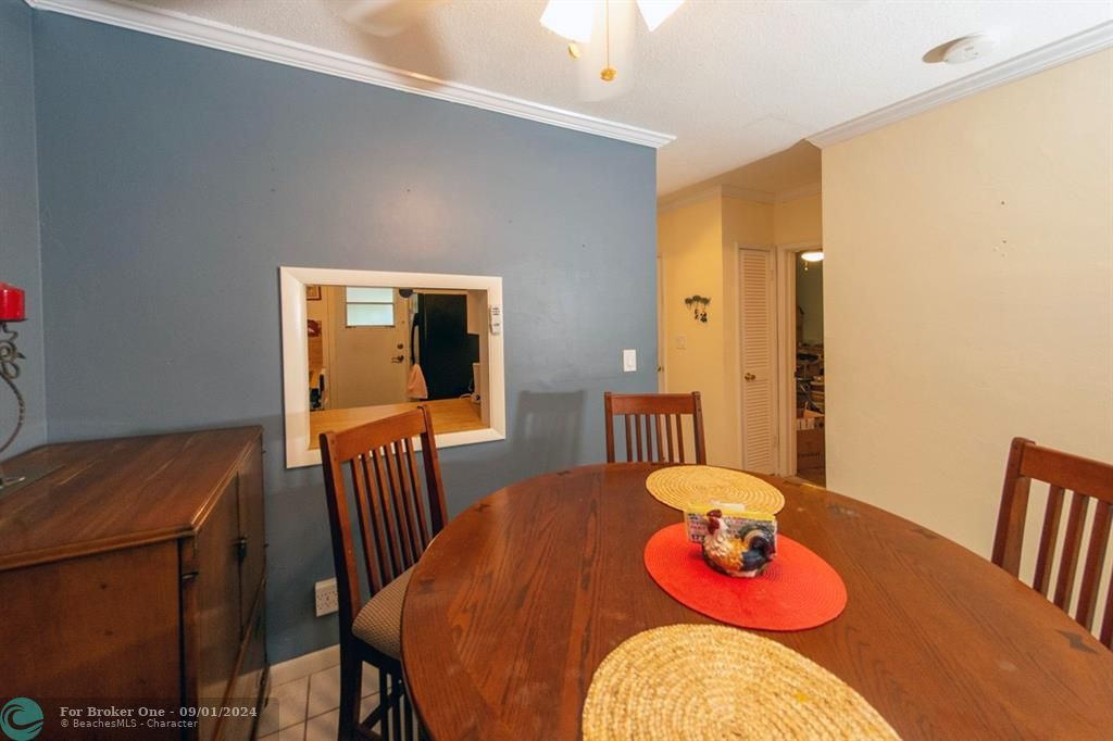 For Sale: $169,000 (2 beds, 2 baths, 900 Square Feet)