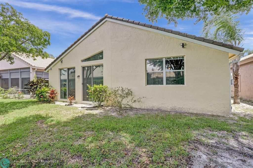 Recently Sold: $529,900 (3 beds, 2 baths, 2094 Square Feet)