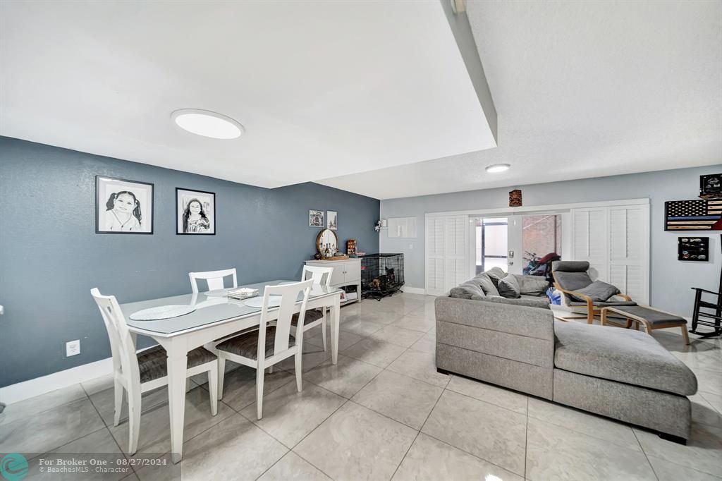 For Sale: $480,000 (3 beds, 2 baths, 2014 Square Feet)