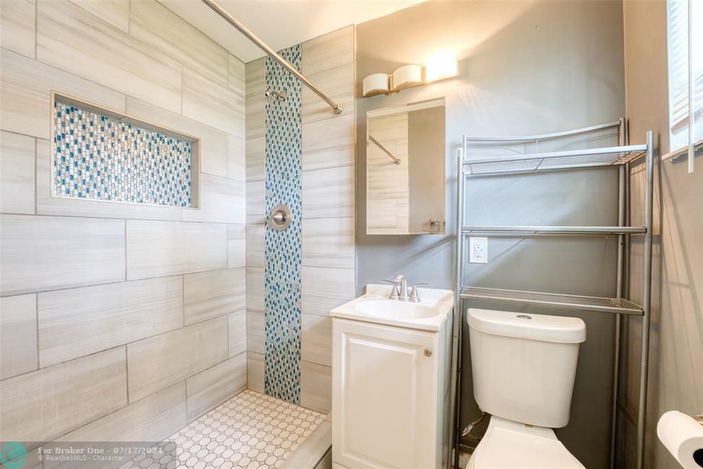 待售: $670,000 (3 贝兹, 2 浴室, 1521 平方英尺)
