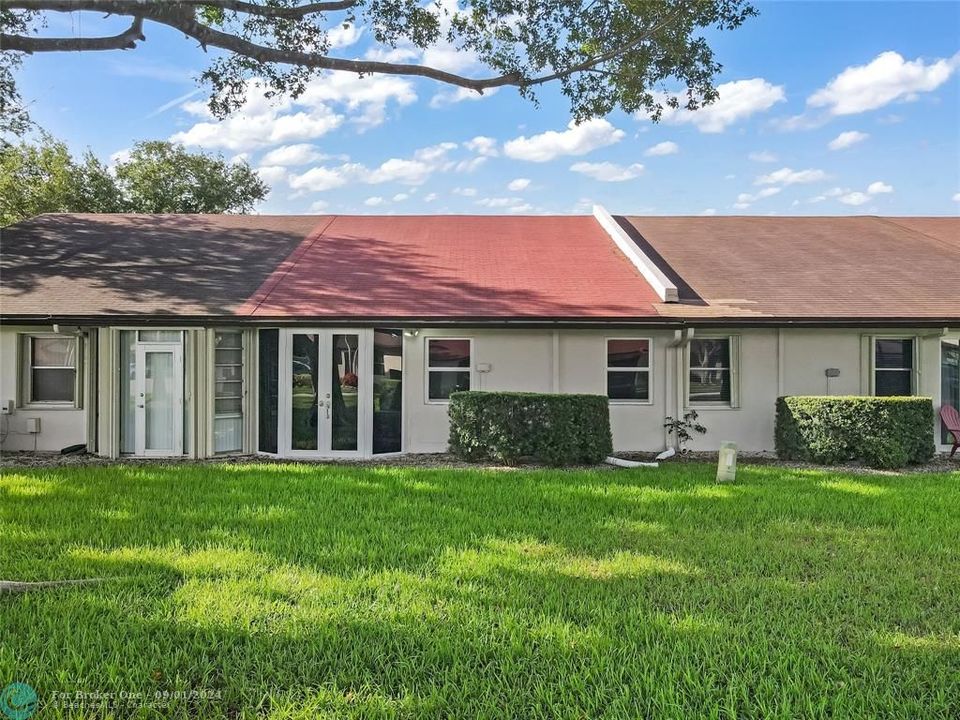 For Sale: $420,000 (2 beds, 2 baths, 1234 Square Feet)