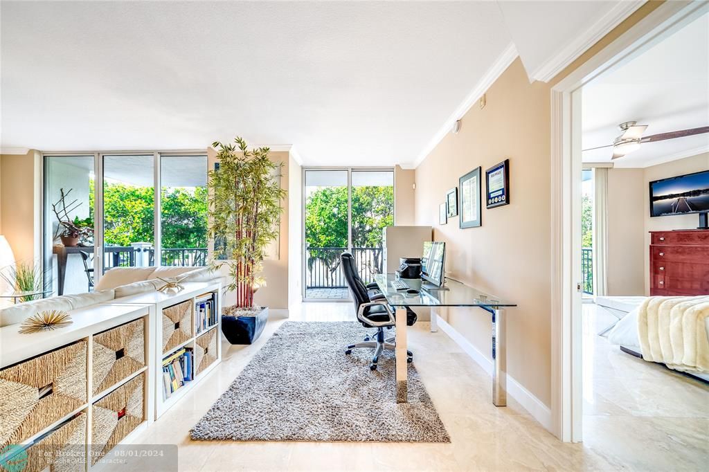 Active With Contract: $4,500 (2 beds, 2 baths, 1560 Square Feet)