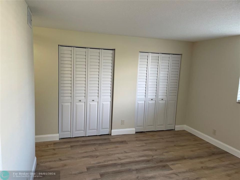 For Rent: $2,800 (2 beds, 2 baths, 1190 Square Feet)