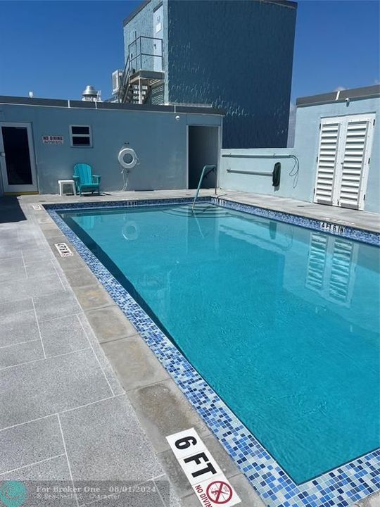 En Venta: $768,000 (2 camas, 2 baños, 1100 Pies cuadrados)