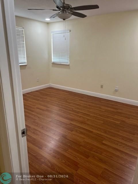 For Rent: $2,800 (3 beds, 2 baths, 1486 Square Feet)