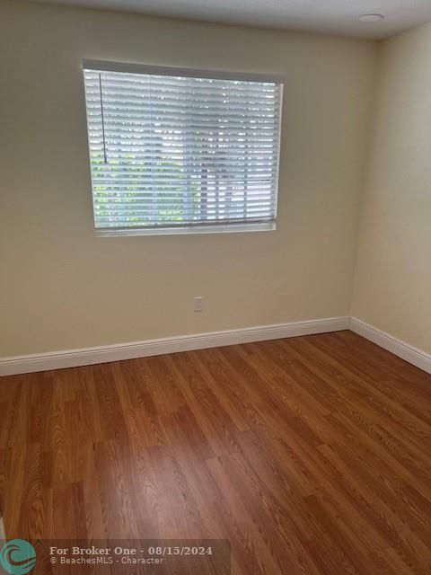 For Rent: $2,800 (3 beds, 2 baths, 1486 Square Feet)