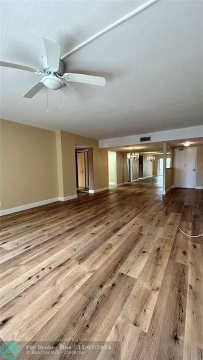 For Rent: $2,100 (2 beds, 2 baths, 1300 Square Feet)