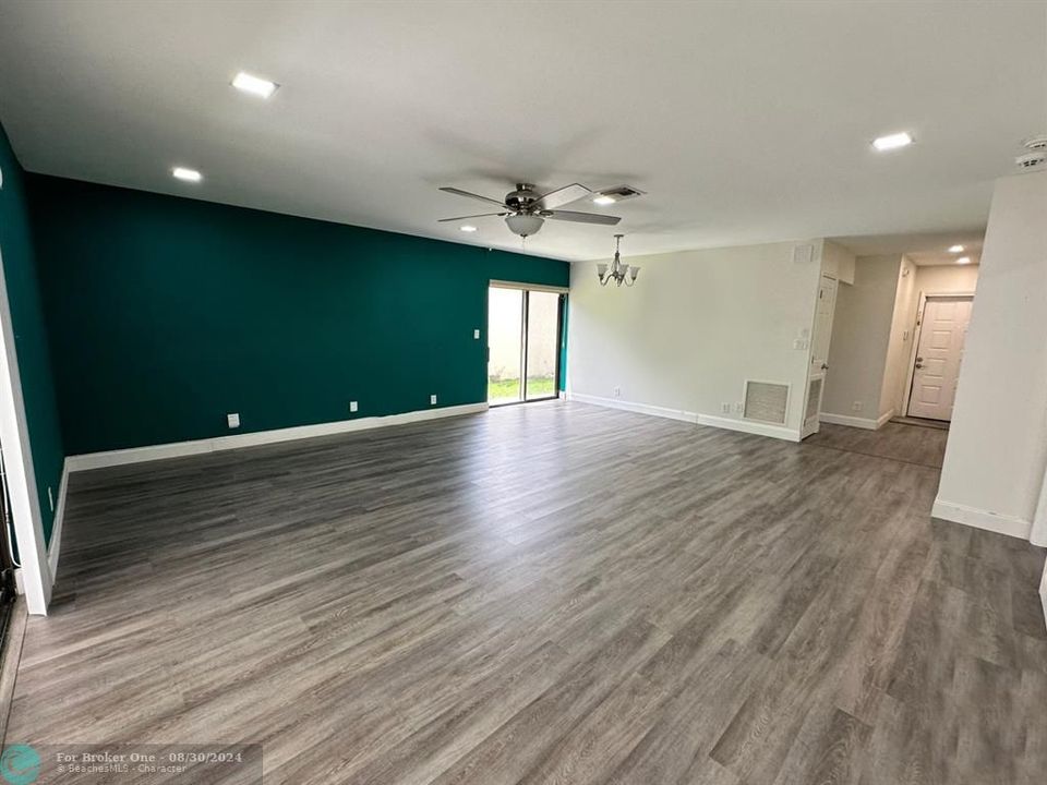 For Rent: $3,450 (2 beds, 2 baths, 1532 Square Feet)