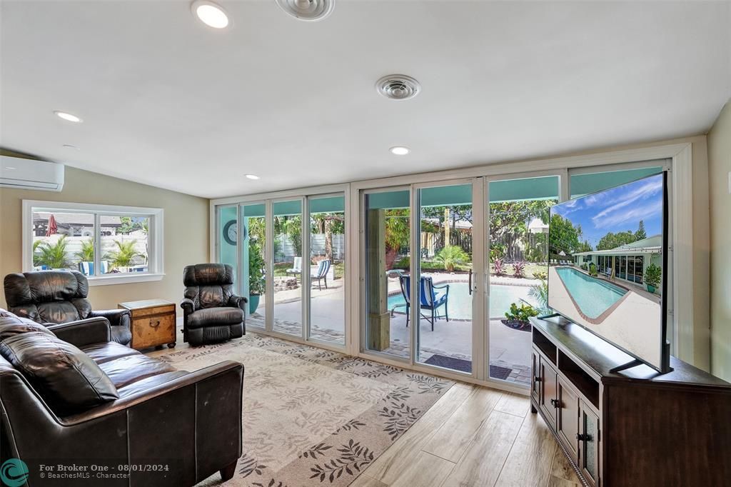 Active With Contract: $1,229,000 (5 beds, 3 baths, 2385 Square Feet)