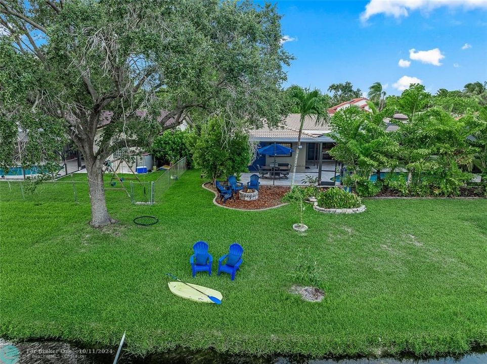 For Sale: $679,900 (3 beds, 2 baths, 1863 Square Feet)