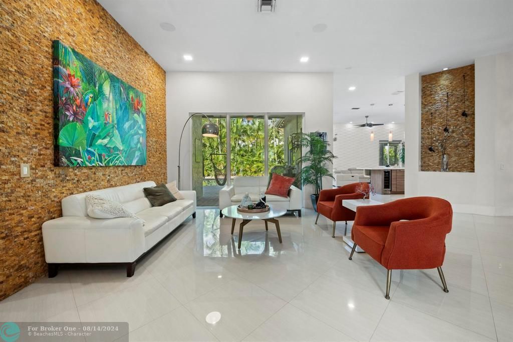 Active With Contract: $1,210,000 (4 beds, 2 baths, 2715 Square Feet)