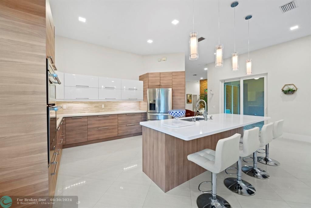 Active With Contract: $1,210,000 (4 beds, 2 baths, 2715 Square Feet)