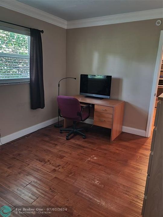 For Rent: $2,400 (2 beds, 2 baths, 780 Square Feet)
