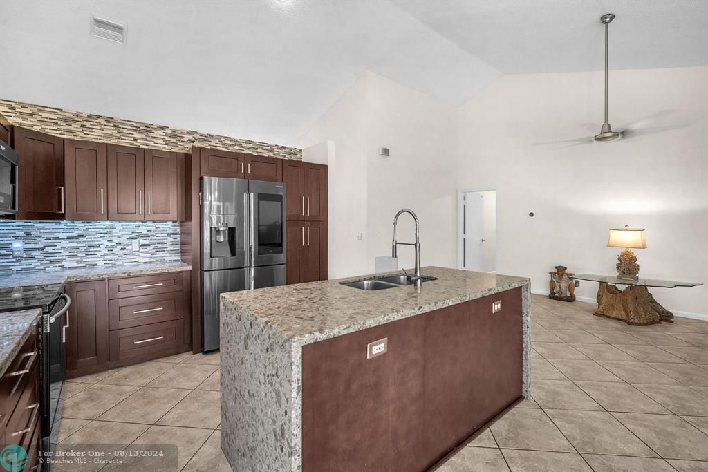 For Sale: $849,900 (4 beds, 2 baths, 2332 Square Feet)