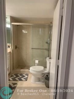 For Rent: $2,300 (2 beds, 2 baths, 1180 Square Feet)