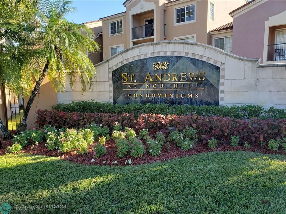 Recently Sold: $274,000 (2 beds, 2 baths, 981 Square Feet)