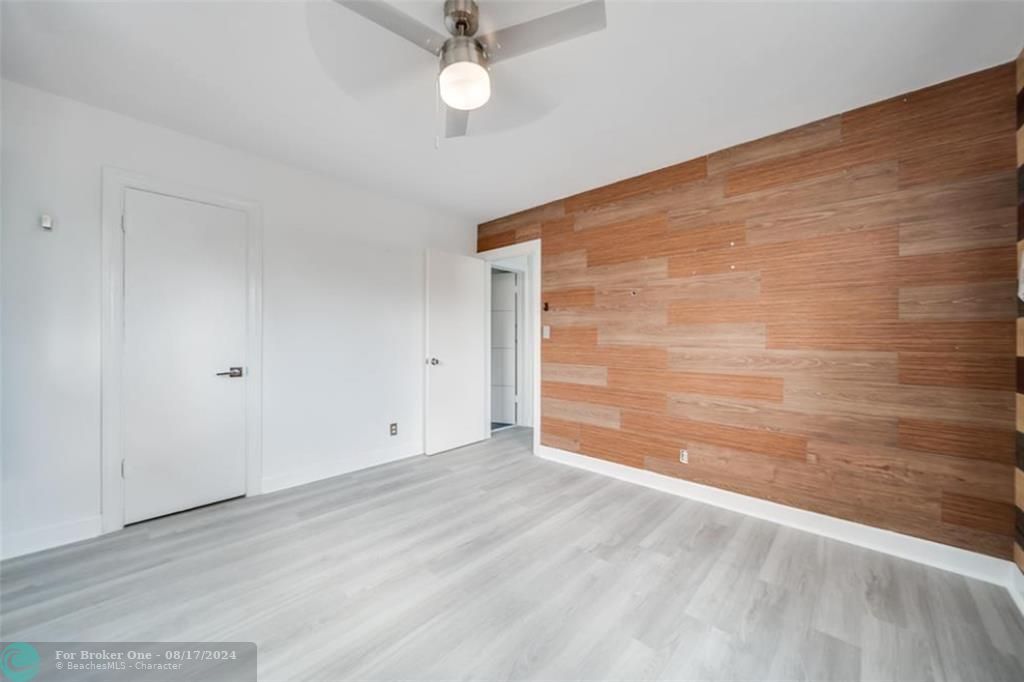 For Rent: $1,700 (1 beds, 1 baths, 588 Square Feet)