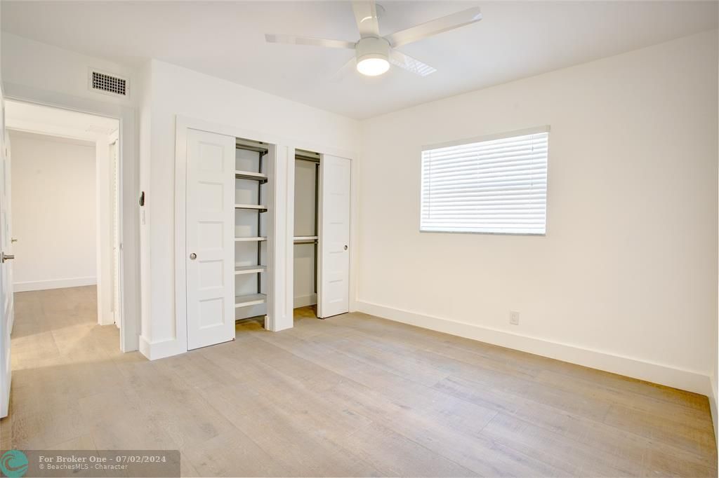 For Rent: $2,650 (2 beds, 1 baths, 790 Square Feet)