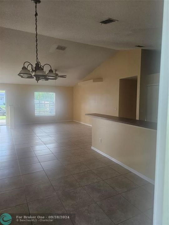 Active With Contract: $2,500 (4 beds, 2 baths, 1727 Square Feet)