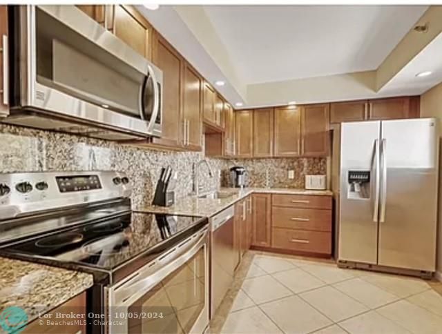 Active With Contract: $8,500 (2 beds, 2 baths, 1170 Square Feet)