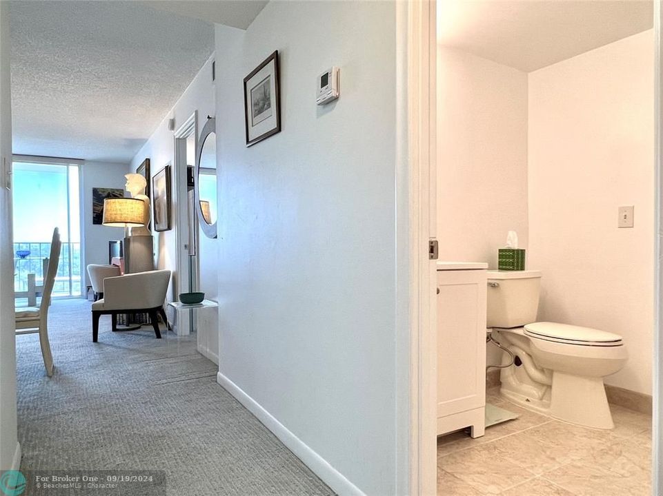 Recently Sold: $250,000 (1 beds, 1 baths, 790 Square Feet)