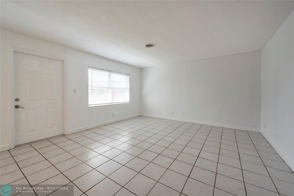 For Sale: $2,600 (2 beds, 2 baths, 0 Square Feet)