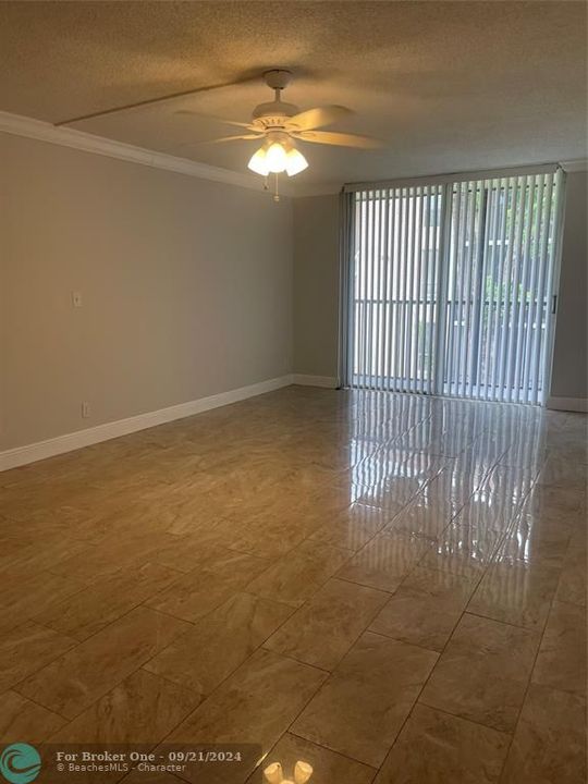 For Rent: $2,100 (2 beds, 2 baths, 1080 Square Feet)