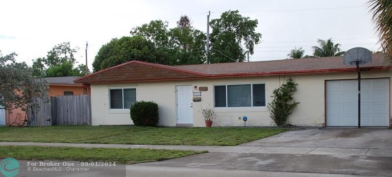 For Sale: $495,000 (3 beds, 2 baths, 2253 Square Feet)