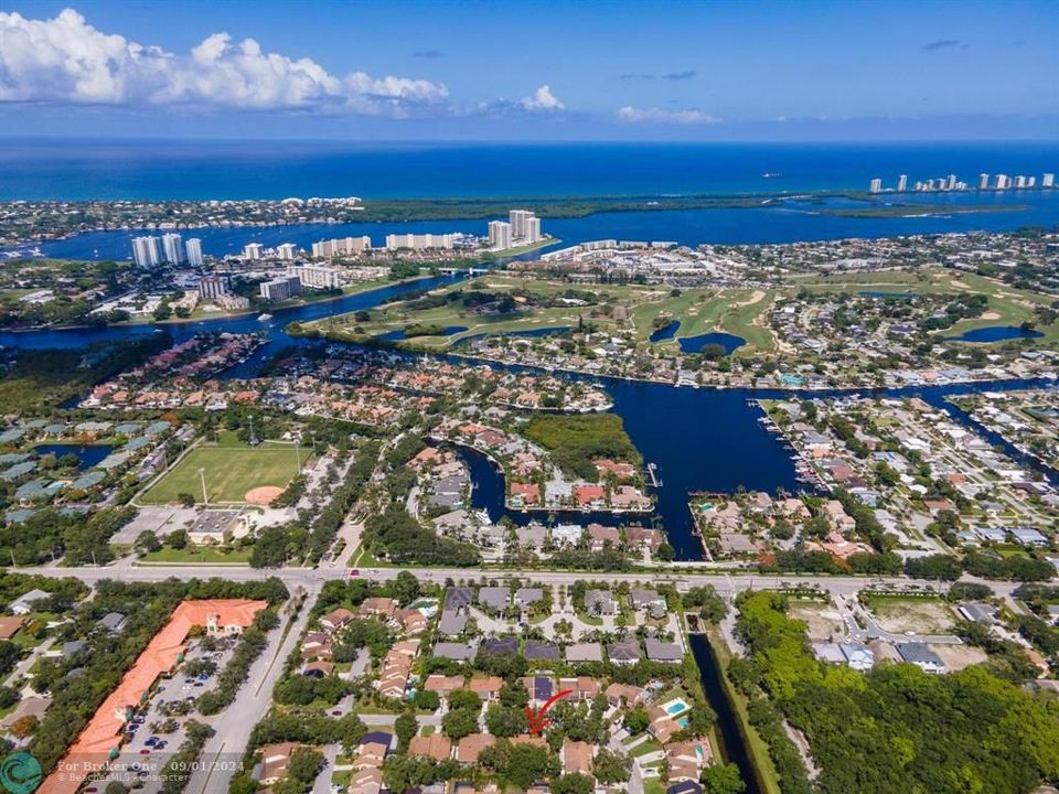 Active With Contract: $450,000 (3 beds, 2 baths, 1280 Square Feet)