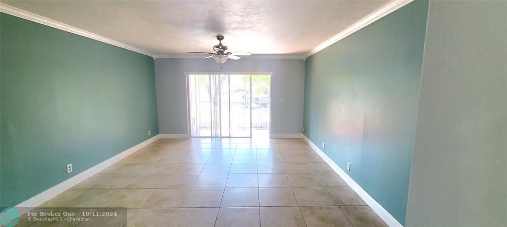 For Rent: $2,400 (3 beds, 2 baths, 1079 Square Feet)