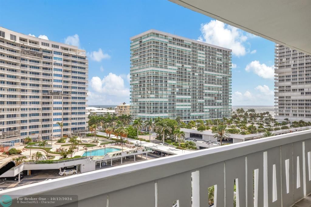 For Sale: $810,000 (3 beds, 2 baths, 1920 Square Feet)