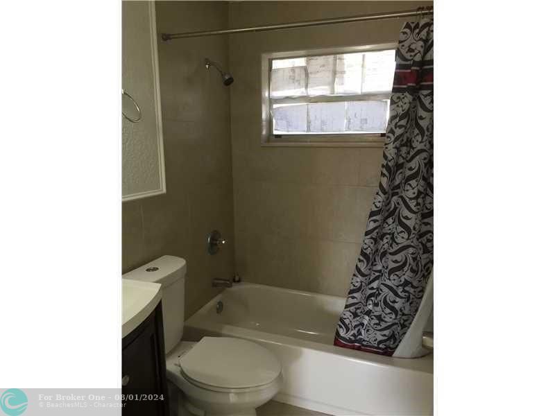 For Sale: $2,200 (2 beds, 1 baths, 1512 Square Feet)