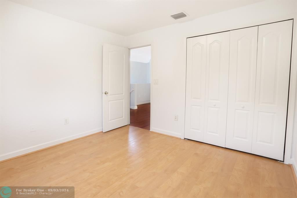 Active With Contract: $540,000 (4 beds, 2 baths, 2032 Square Feet)