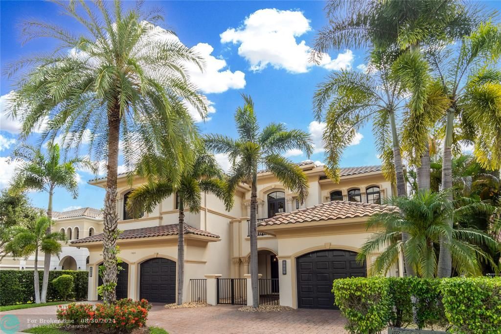 For Sale: $2,449,000 (7 beds, 6 baths, 5505 Square Feet)