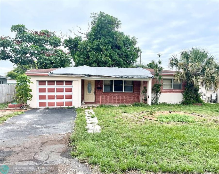 Recently Sold: $349,000 (2 beds, 1 baths, 1203 Square Feet)