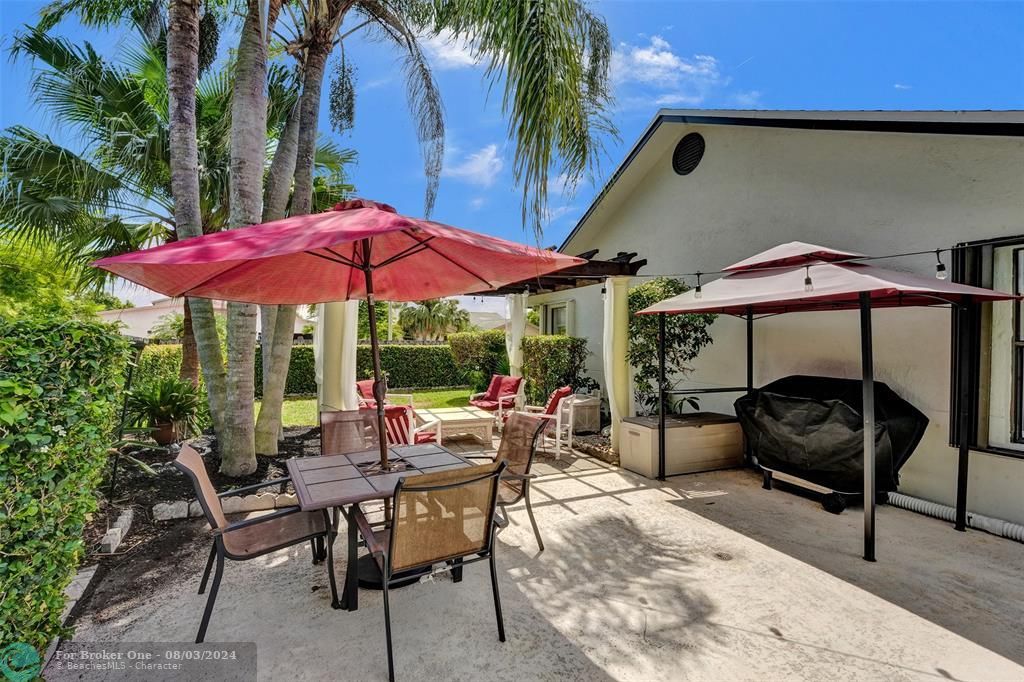 Active With Contract: $659,900 (3 beds, 2 baths, 2340 Square Feet)