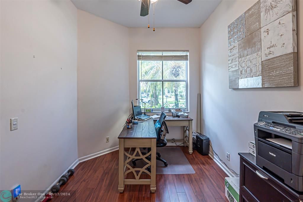 For Sale: $829,000 (4 beds, 2 baths, 1876 Square Feet)