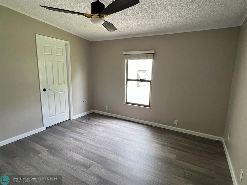 For Rent: $1,900 (2 beds, 2 baths, 1610 Square Feet)