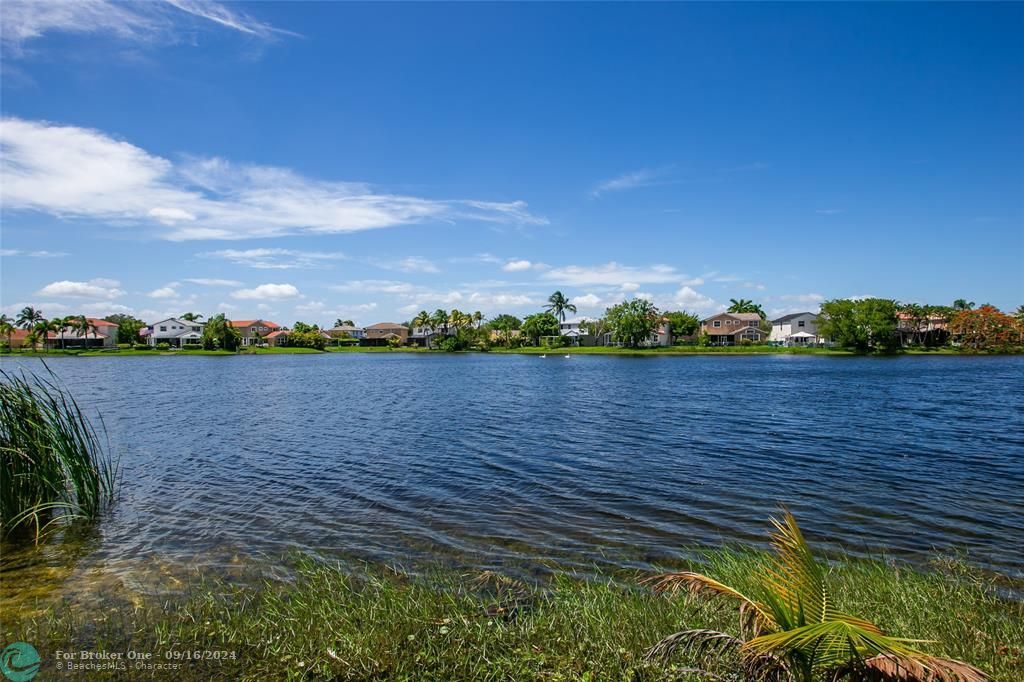 For Sale: $799,000 (4 beds, 2 baths, 2197 Square Feet)