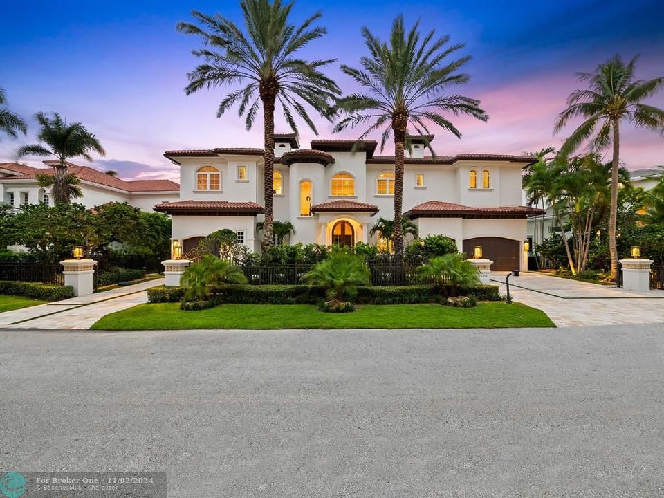 For Sale: $7,950,000 (6 beds, 7 baths, 6823 Square Feet)