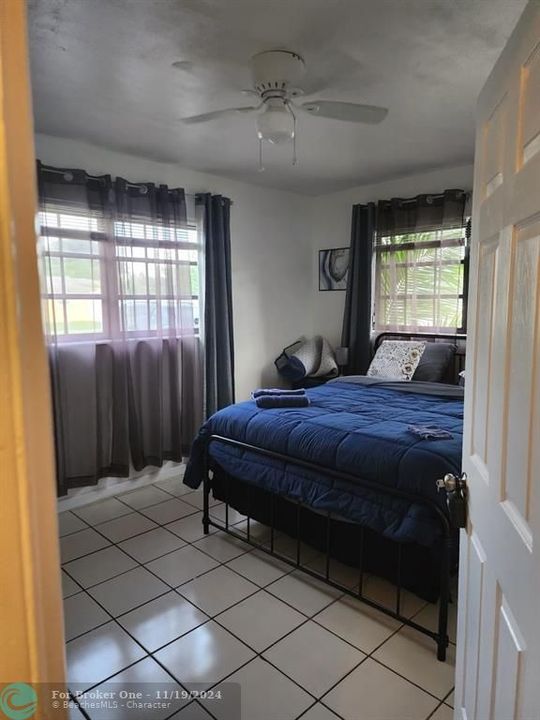 For Rent: $3,500 (3 beds, 2 baths, 1820 Square Feet)