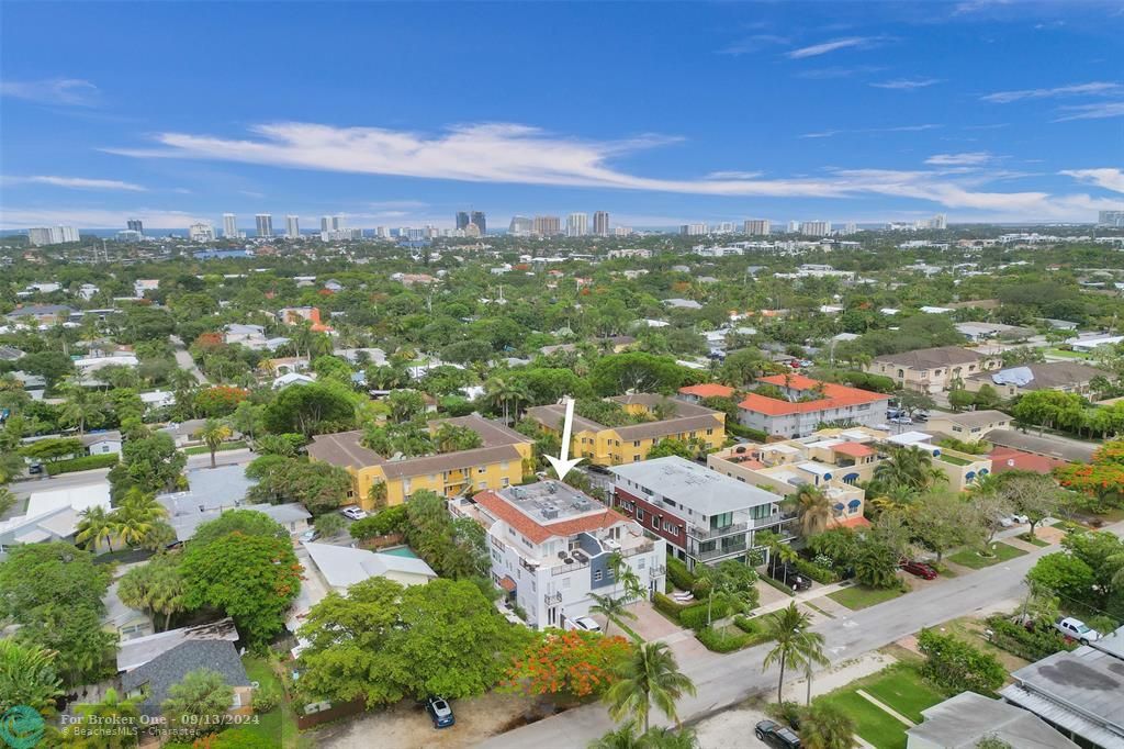 For Sale: $1,250,000 (3 beds, 3 baths, 2456 Square Feet)