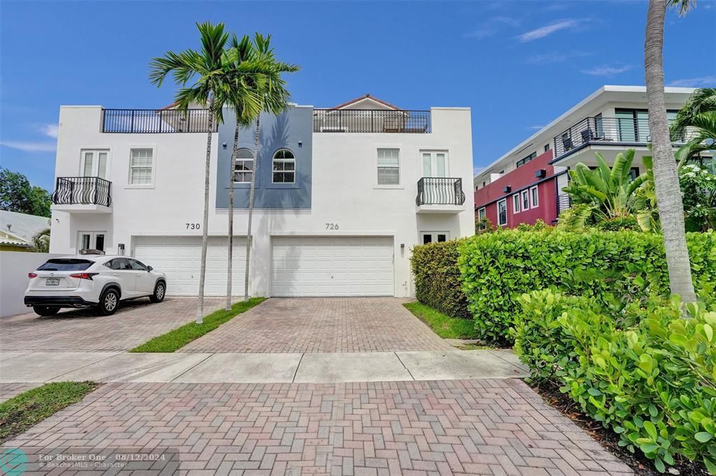 For Sale: $1,250,000 (3 beds, 3 baths, 2456 Square Feet)