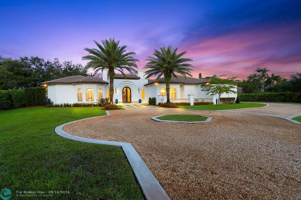 For Sale: $2,899,900 (4 beds, 4 baths, 4230 Square Feet)