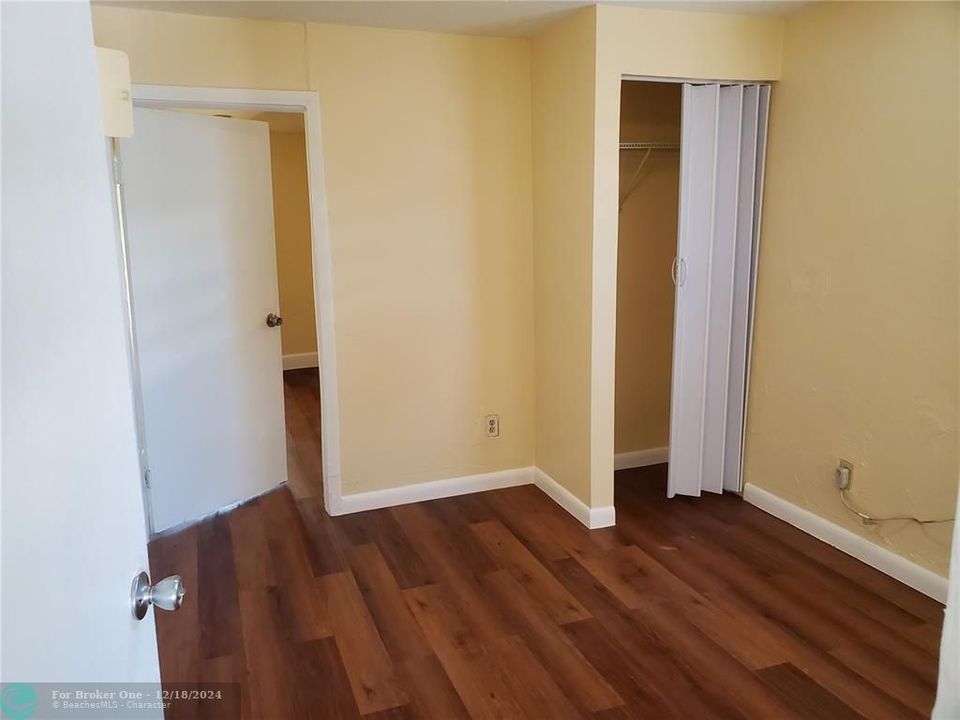 For Sale: $1,175 (2 beds, 1 baths, 0 Square Feet)