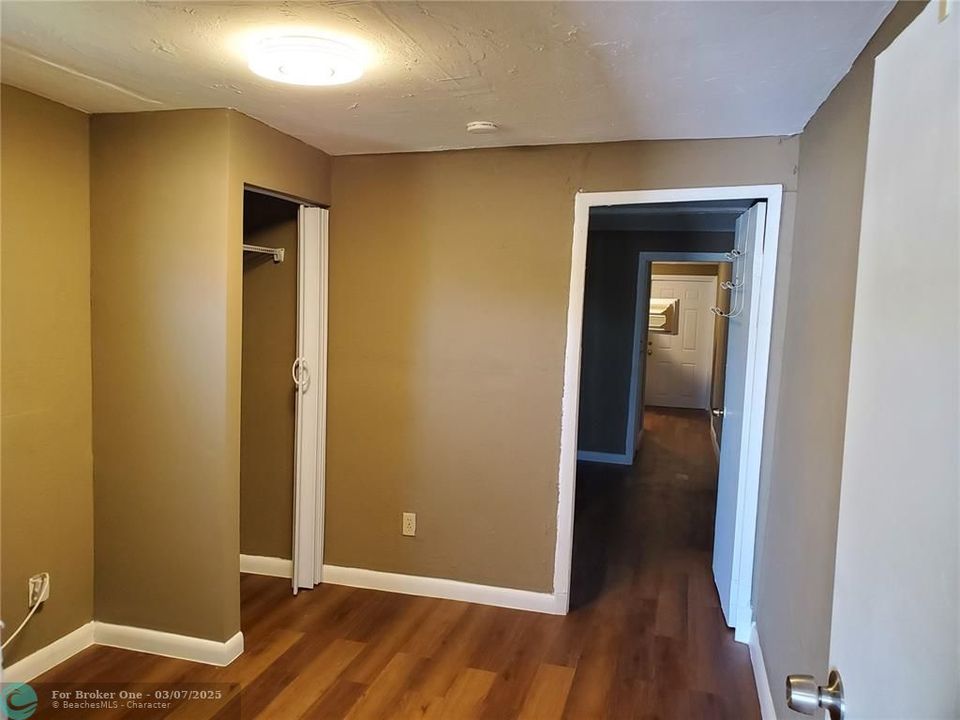 For Sale: $1,175 (2 beds, 1 baths, 0 Square Feet)