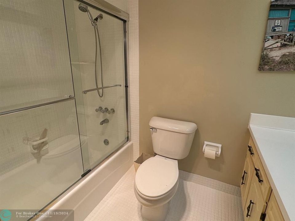 For Rent: $2,100 (2 beds, 2 baths, 1150 Square Feet)