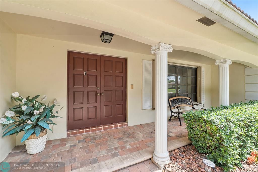 Active With Contract: $729,000 (4 beds, 3 baths, 2069 Square Feet)